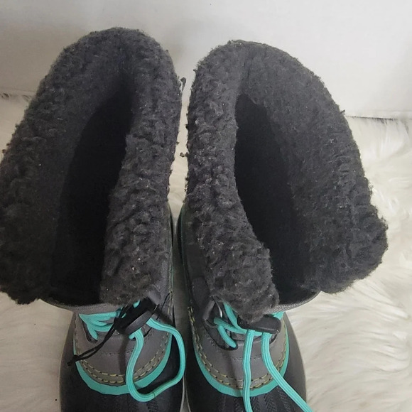 Sorel Youth Yoot Pac Nylon Cold Weather Boot Quarry/Dolphin 4  US Big Kid - Picture 2 of 10